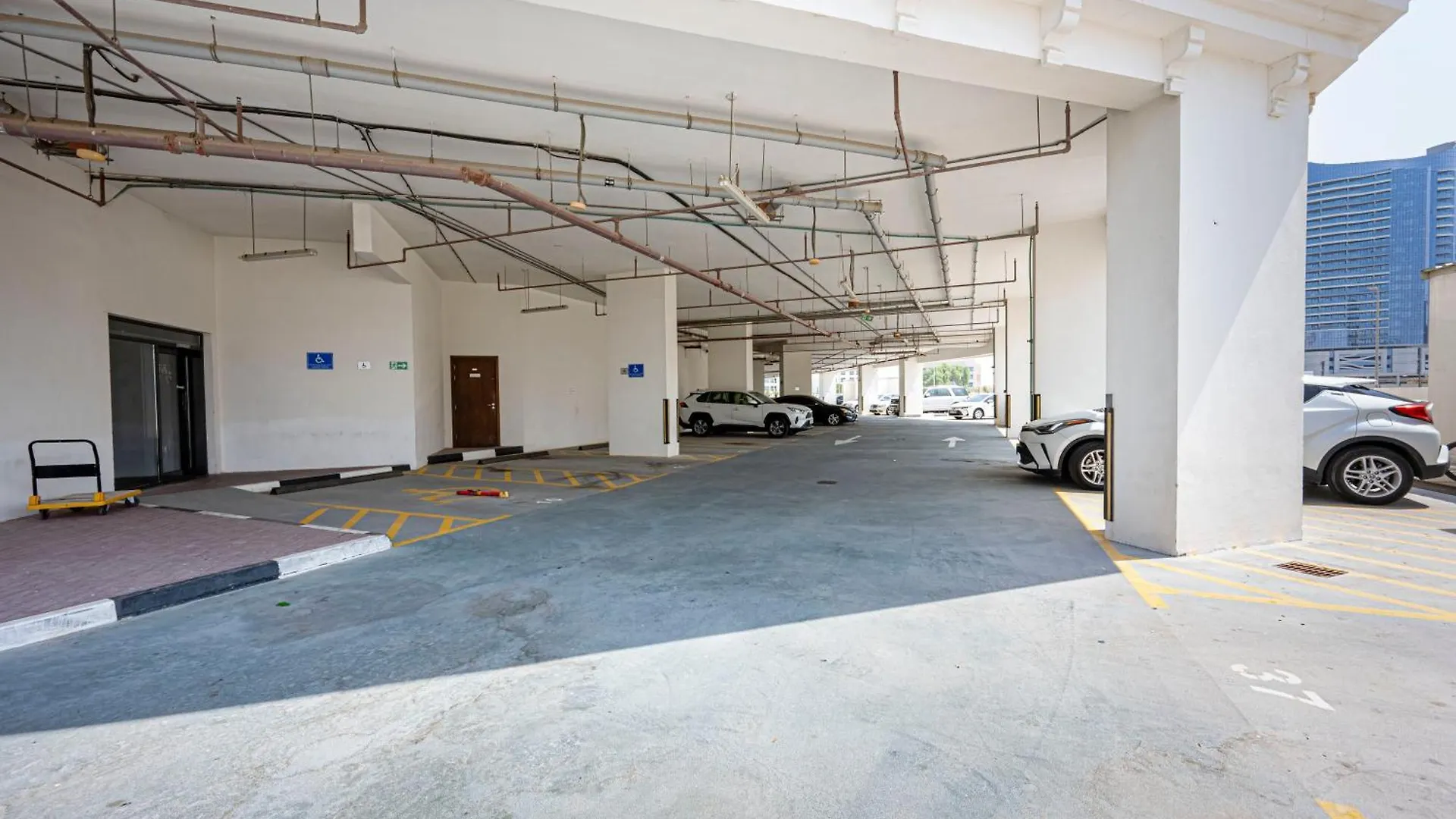 Cozy And Contemporary Studio In Dubailand Dubaj