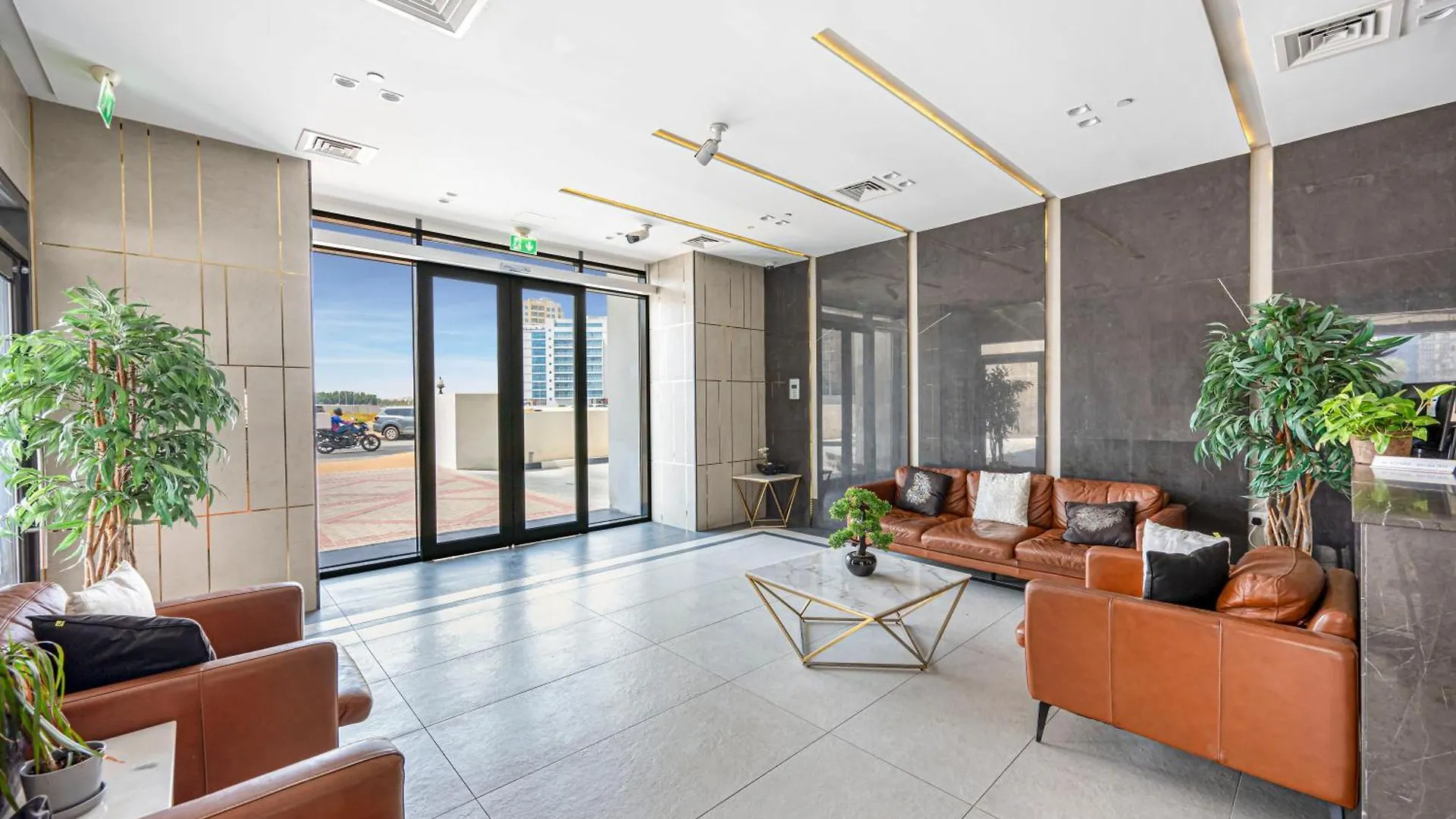 Cozy And Contemporary Studio In Dubailand Apartament
