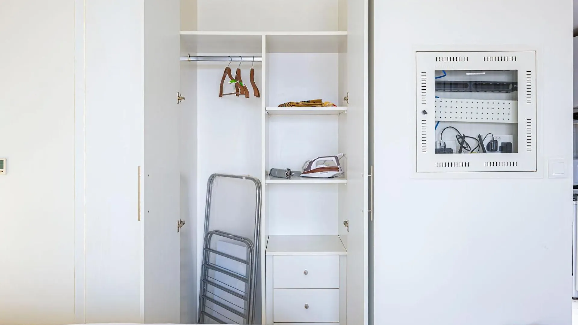 Cozy And Contemporary Studio In Dubailand 0*, Dubai Birleşik Arap Emirlikleri