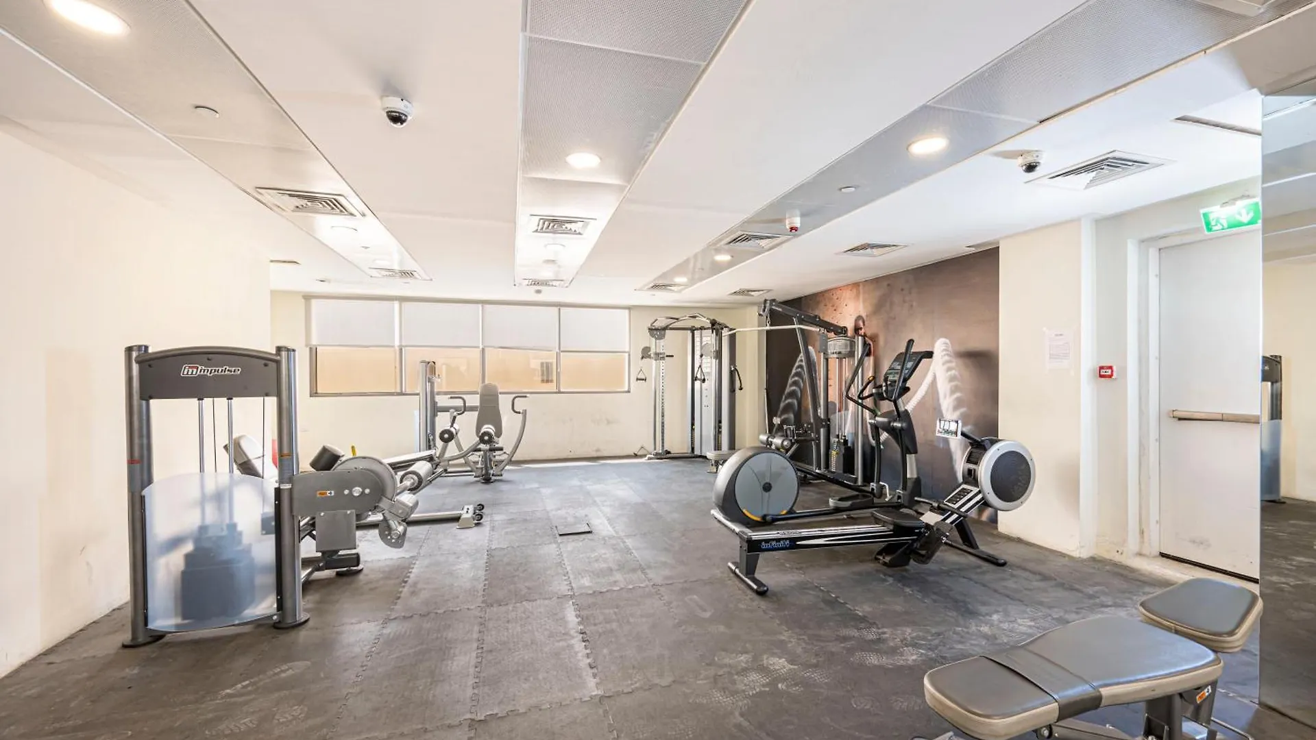 Cozy And Contemporary Studio In Dubailand Daire Dubai